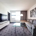 Fourside Plaza Trier, Trademark Collection By Wyndham Trier