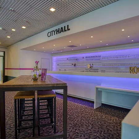 Hotel Fourside Plaza Trier, Trademark Collection By Wyndham 4*