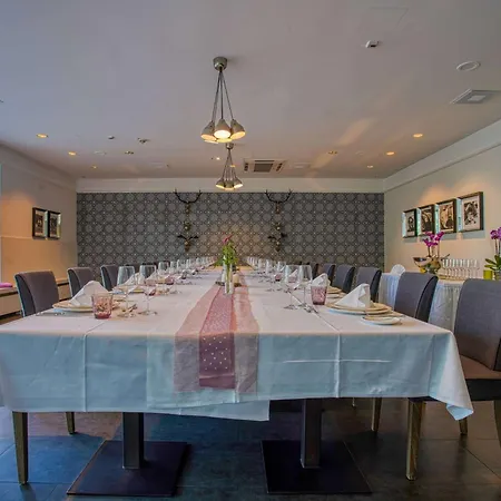 Hotel MICE Collection Hotel Trier Business- und Stadthotel an der Mosel nahe SWT Arena und Viking Anleger