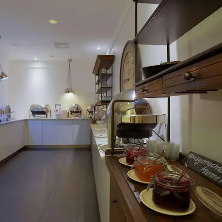 Fourside Plaza Trier, Trademark Collection By Wyndham Hotel 4*