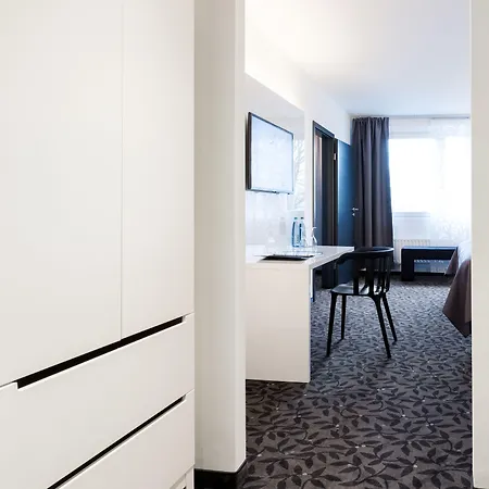 Mice Collection Business- Und Stadthotel An Der Mosel Nahe Swt Arena Und Viking Anleger Hotel Trier