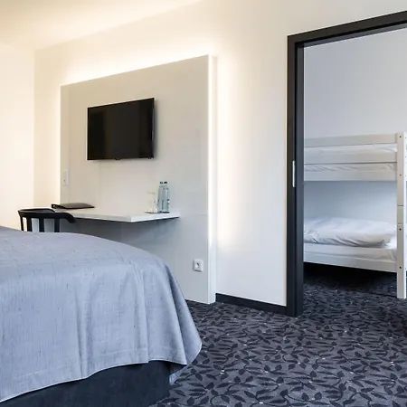 Mice Collection Business- Und Stadthotel An Der Mosel Nahe Swt Arena Und Viking Anleger Hotel