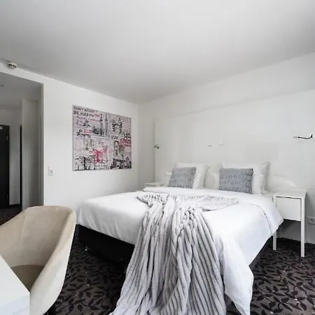 호텔 Mice Collection Business- Und Stadthotel An Der Mosel Nahe Swt Arena Und Viking Anleger