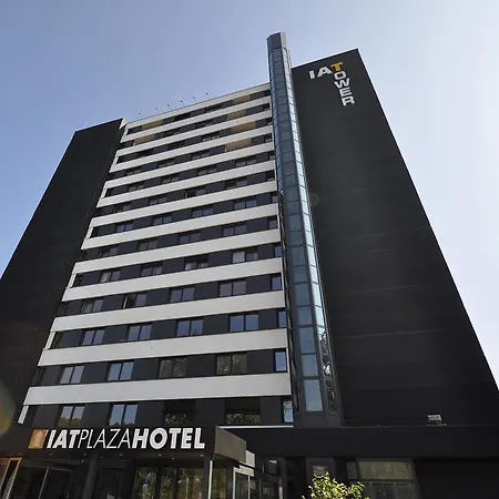Mice Collection Business- Und Stadthotel An Der Mosel Nahe Swt Arena Und Viking Anleger