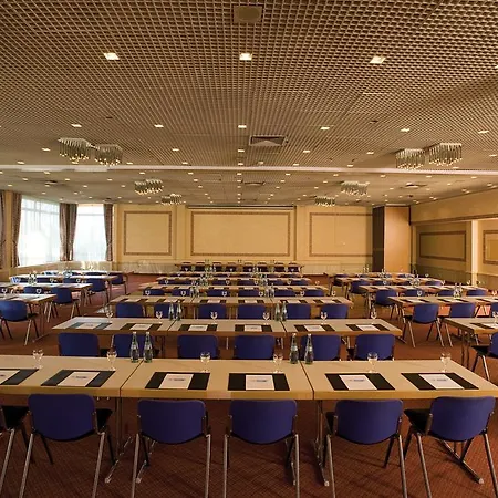 Fourside Plaza Trier, Trademark Collection By Wyndham מלון טרייר