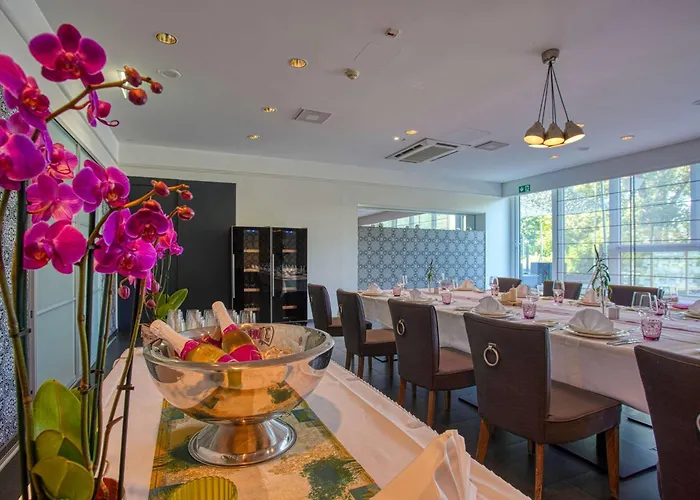 Fourside Plaza Trier, Trademark Collection By Wyndham Hotel 4*