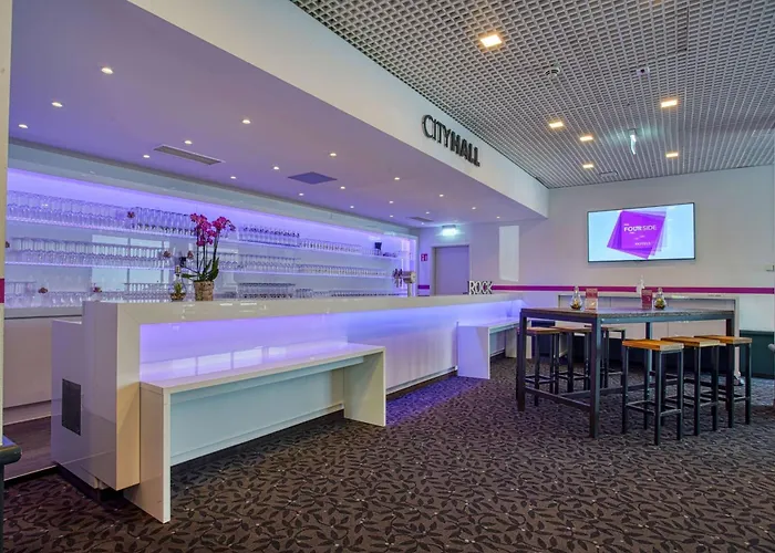 Fourside Plaza Trier, Trademark Collection By Wyndham מלון טרייר