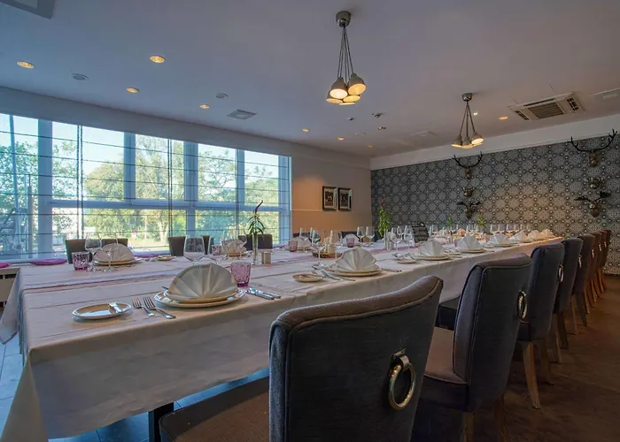 Fourside Plaza Trier, Trademark Collection By Wyndham מלון