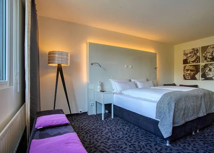 Fourside Plaza Trier, Trademark Collection By Wyndham מלון טרייר