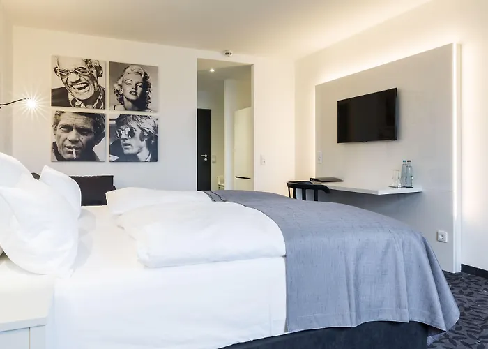 Fourside Plaza Trier, Trademark Collection By Wyndham מלון 4*