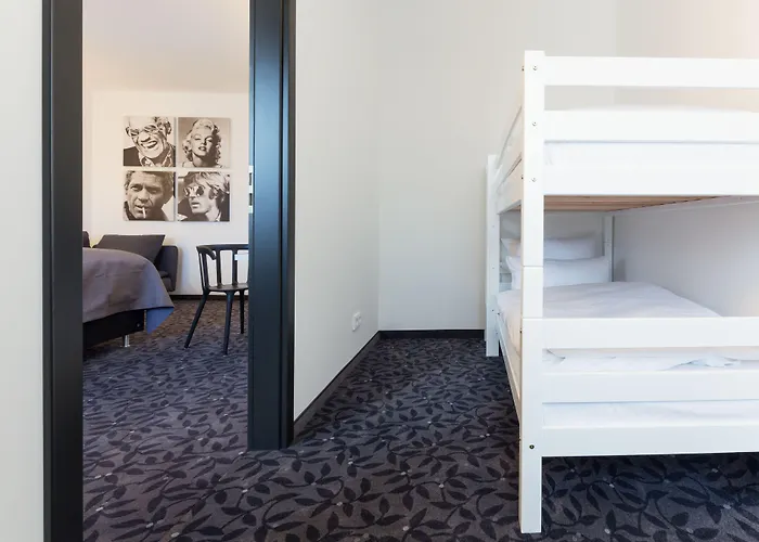 Fourside Plaza Trier, Trademark Collection By Wyndham מלון