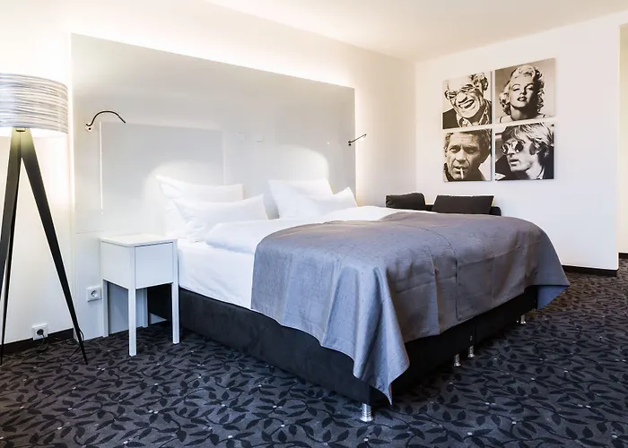 Fourside Plaza Trier, Trademark Collection By Wyndham מלון 4*