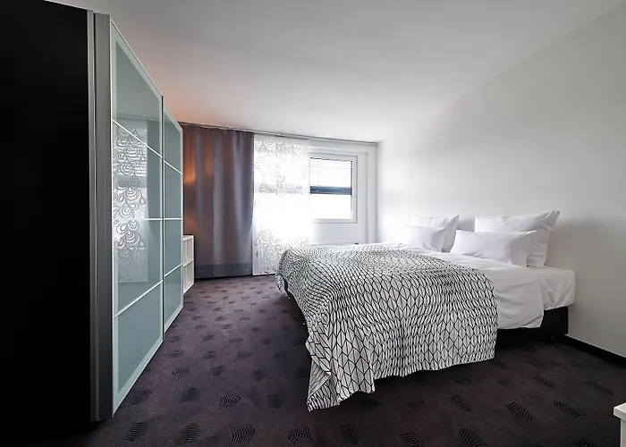 Fourside Plaza Trier, Trademark Collection By Wyndham מלון טרייר