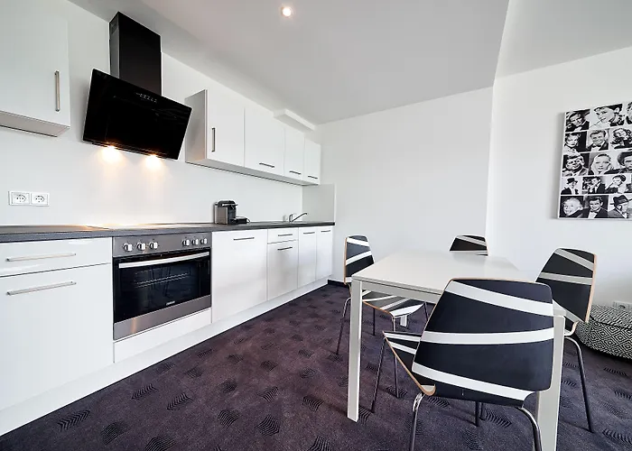 Fourside Plaza Trier, Trademark Collection By Wyndham מלון טרייר