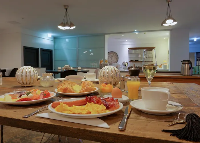 Fourside Plaza Trier, Trademark Collection By Wyndham Hotel